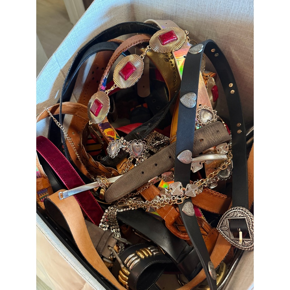 Vintage & Modern Belts lot all sizes concha, vintage, 90s, modern approx 20 pcs